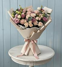 Букет цветов из:  Розы и Лизиантусы в Аннино