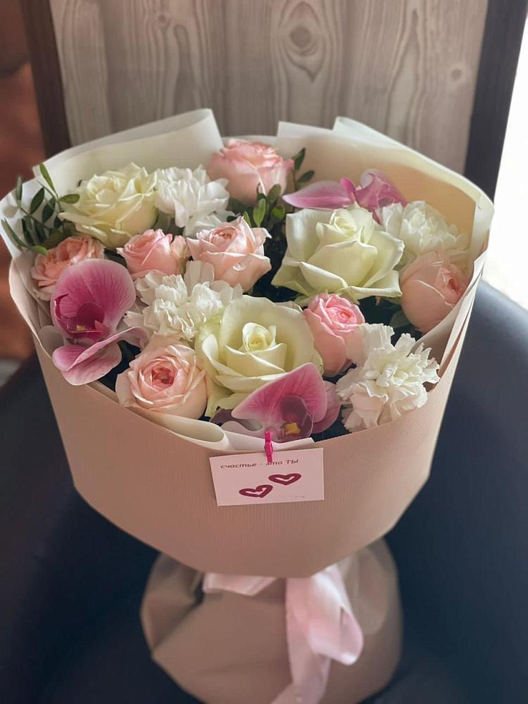 Букет цветов из: Орхидеи, Розы и Гвоздики в Аннино