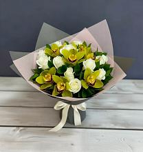 Букет цветов из:  Орхидеи и Розы #REPLACE_PRED# Аннино