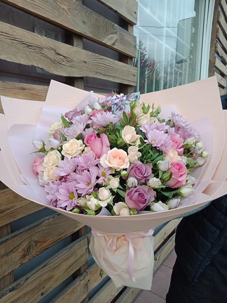 Букет цветов из: Розы и Хризантемы в Аннино