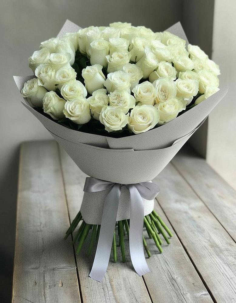 Букет 35 Белых роз в Аннино