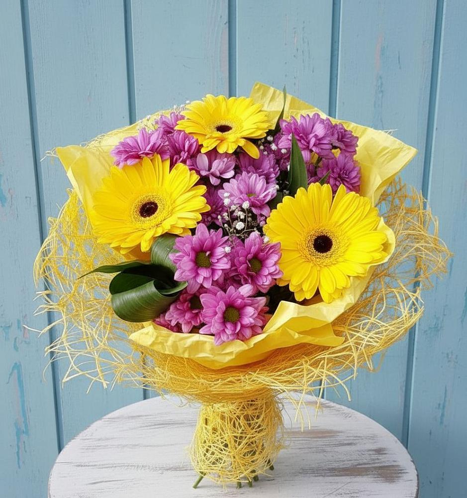 Букет цветов из: Хризантемы и Герберы в Аннино