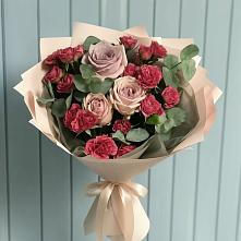 Букет цветов из:  Гвоздики и Розы в Аннино