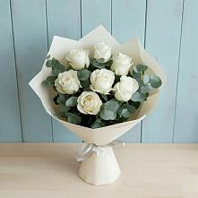 Букет Белые розы в Эвкалипте в Аннино
